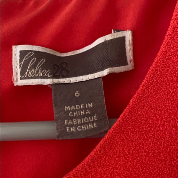 Chelsea28 Asymmetrical Ruffle Shift Dress Size 6 - Picture 4 of 5